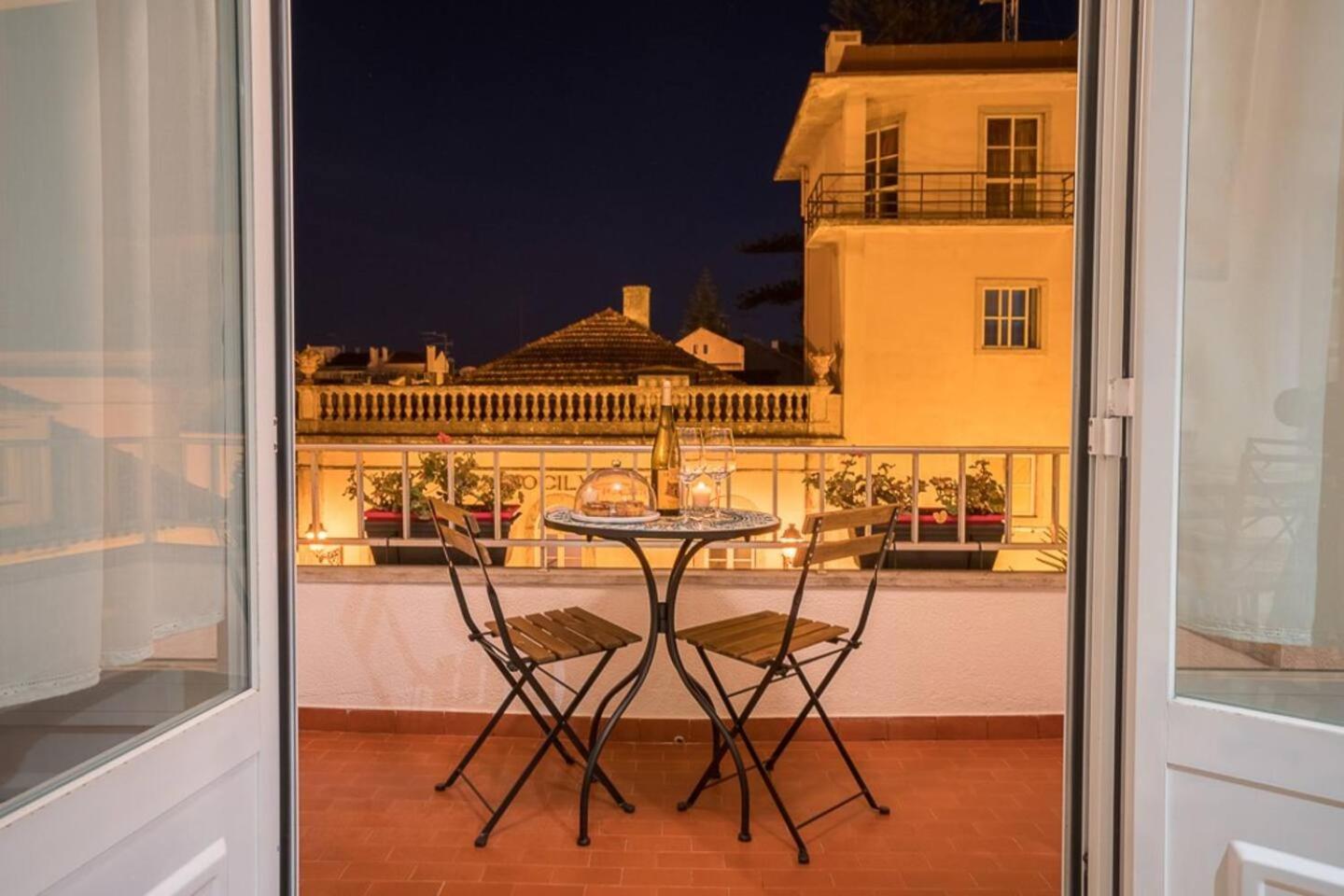 Apartamento Sea View Wterrace 2 Mins From Beach In Old Town Cascaes Exterior foto